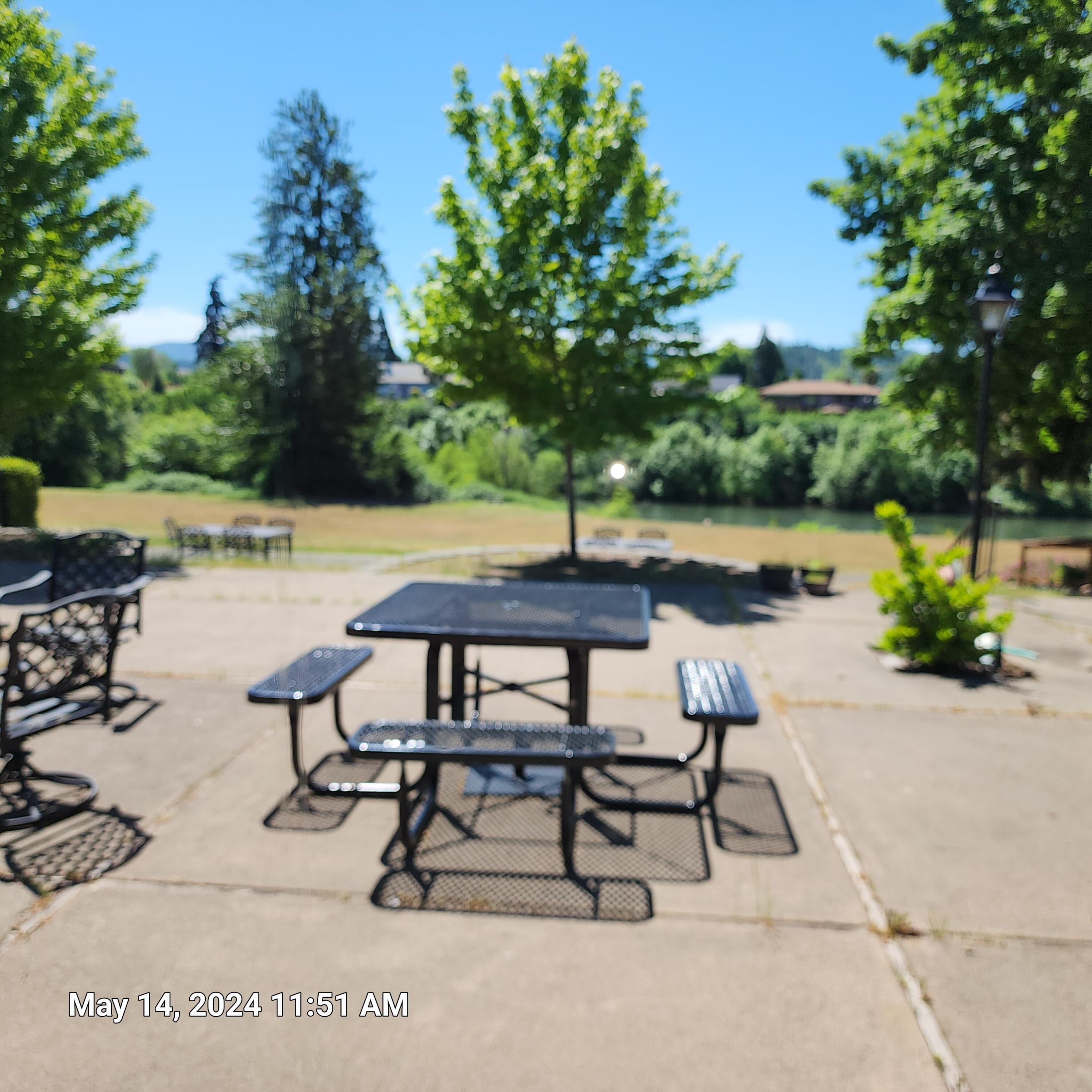 Rogue Lea Estates - Residential