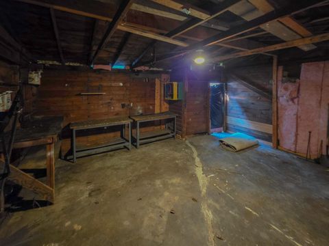 Tiny photo for 814 NW C Street, Grants Pass, OR 97526 (MLS # 220217615)