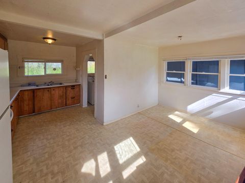 Tiny photo for 814 NW C Street, Grants Pass, OR 97526 (MLS # 220217615)