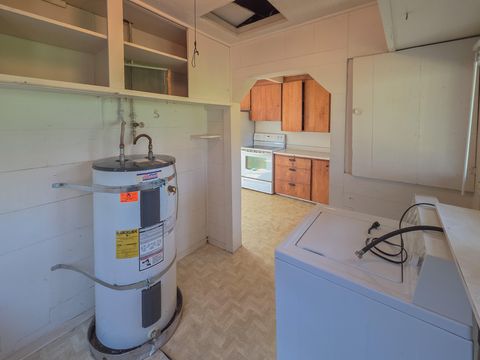 Tiny photo for 814 NW C Street, Grants Pass, OR 97526 (MLS # 220217615)