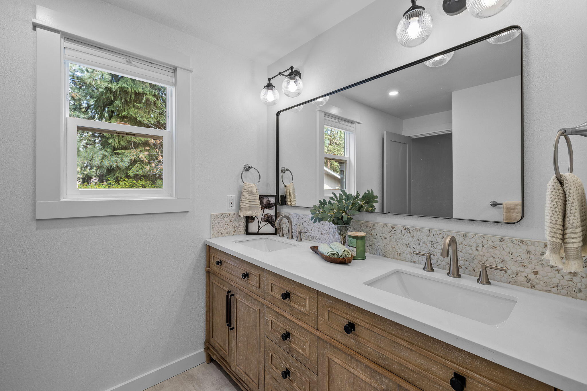 Pinebrook - Residential