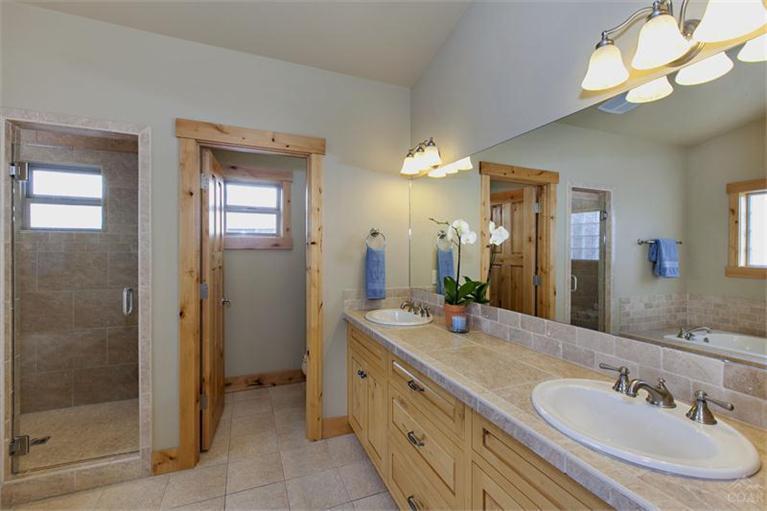 Otter Run - Residential