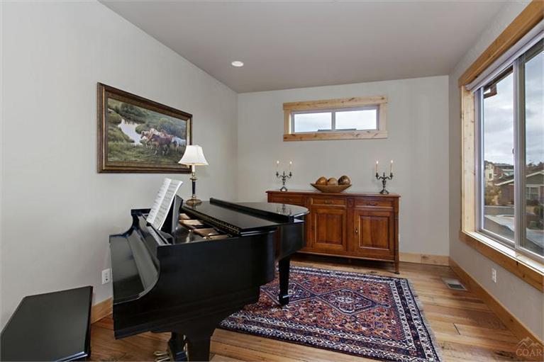 Otter Run - Residential