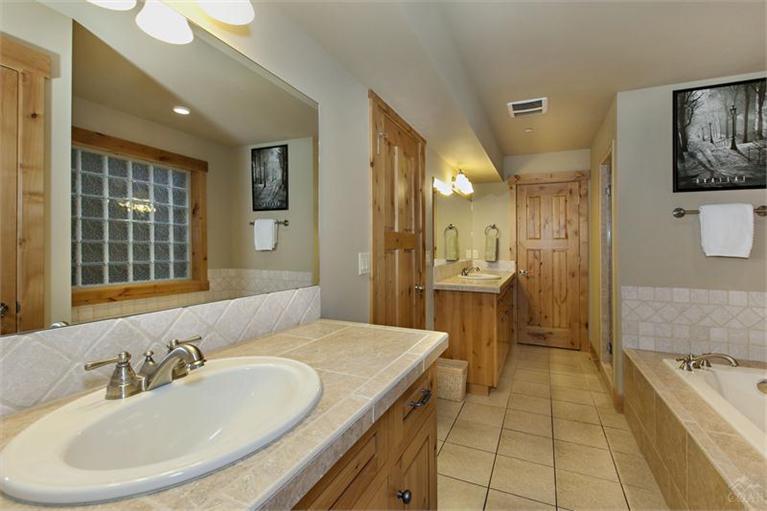 Otter Run - Residential
