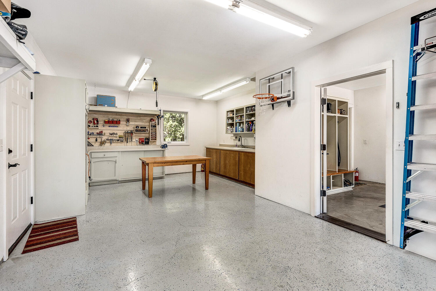 Woodside Ranch - Residential