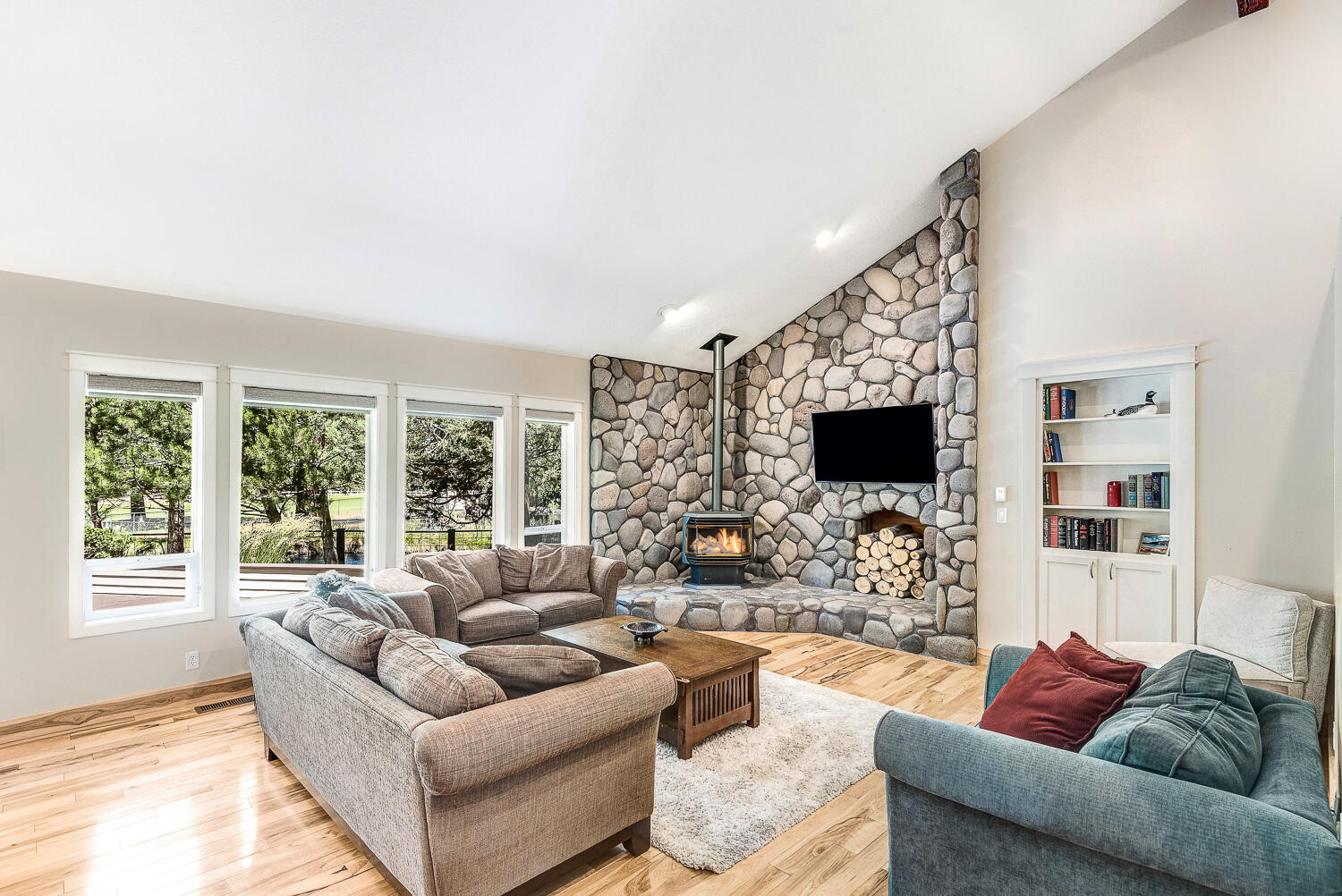 Woodside Ranch - Residential