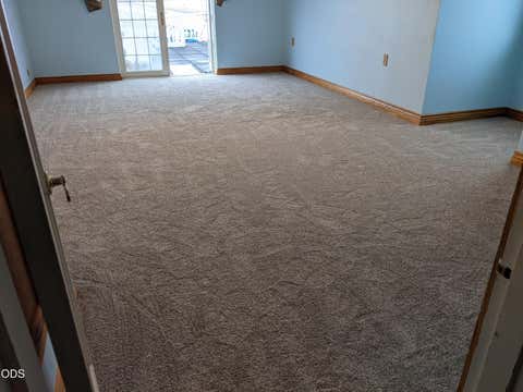Tiny photo for 21405 Harpold Road, Malin, OR 97632 (MLS # 220227187)