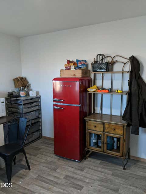 Tiny photo for 21405 Harpold Road, Malin, OR 97632 (MLS # 220227187)
