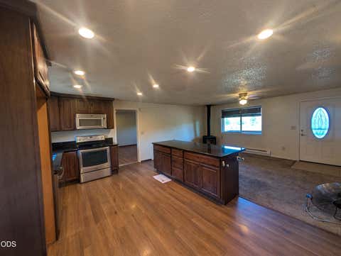 Tiny photo for 15527 Buck Road, Klamath Falls, OR 97603 (MLS # 220226114)