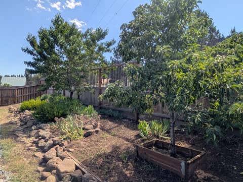 Tiny photo for 15527 Buck Road, Klamath Falls, OR 97603 (MLS # 220226114)
