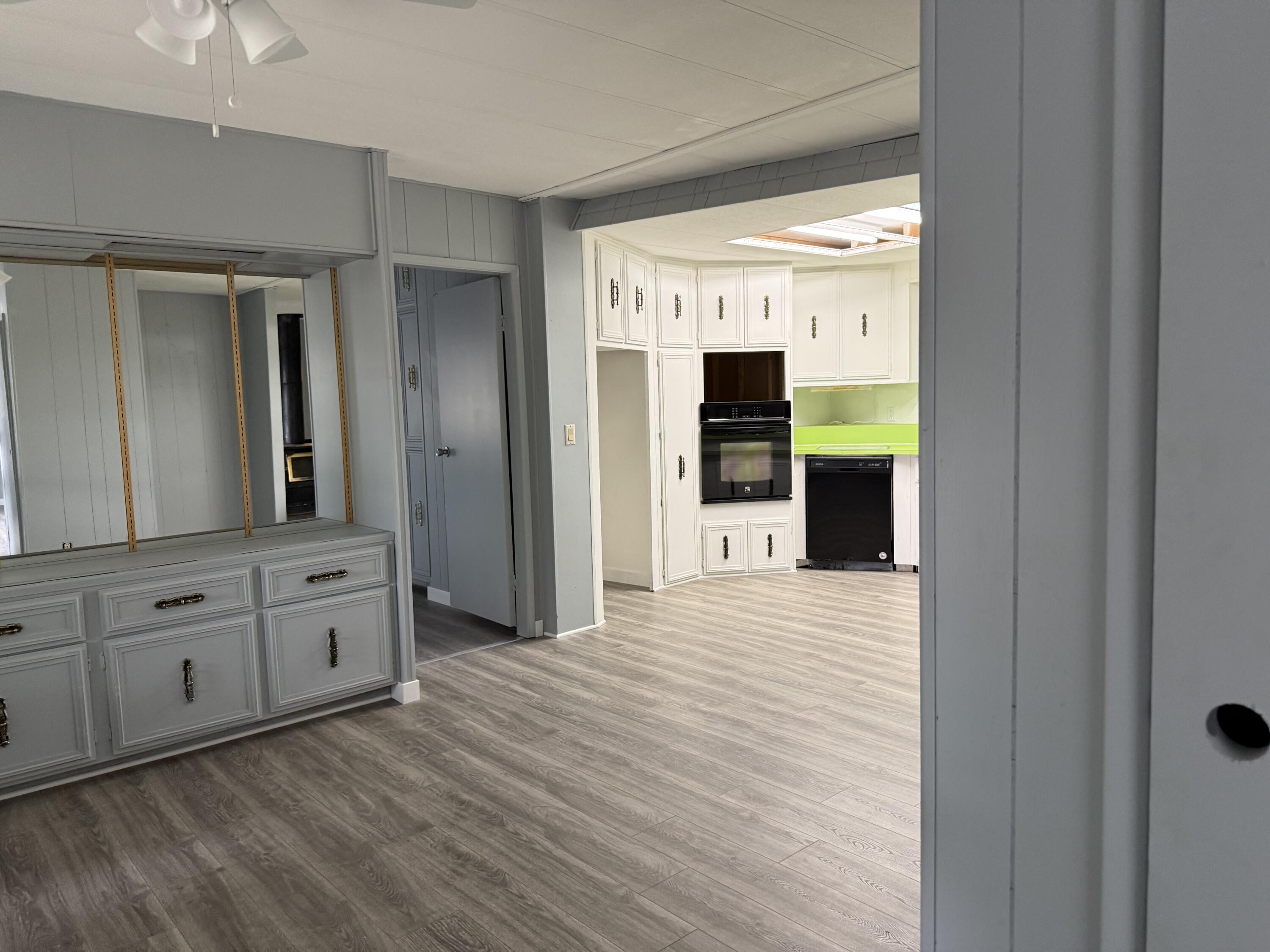 Round Lake Estates - Residential