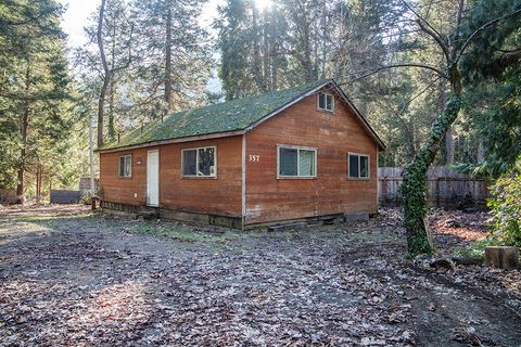 Tiny photo for 357 Main Street, Wolf Creek, OR 97497 (MLS # 220219895)