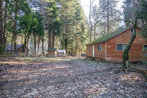Tiny photo for 357 Main Street, Wolf Creek, OR 97497 (MLS # 220219895)