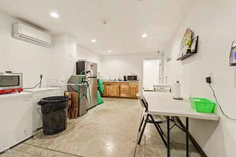Tiny photo for 380 E Butler Lane, Ashland, OR 97520 (MLS # 220229525)