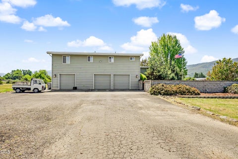 Tiny photo for 380 E Butler Lane, Ashland, OR 97520 (MLS # 220229525)