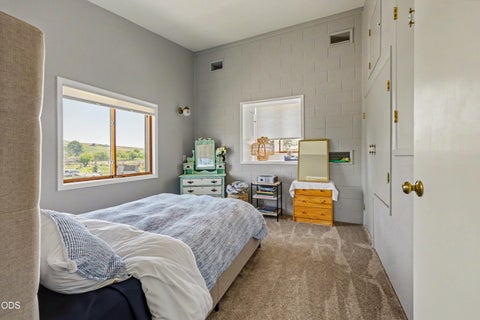 Tiny photo for 380 E Butler Lane, Ashland, OR 97520 (MLS # 220229525)