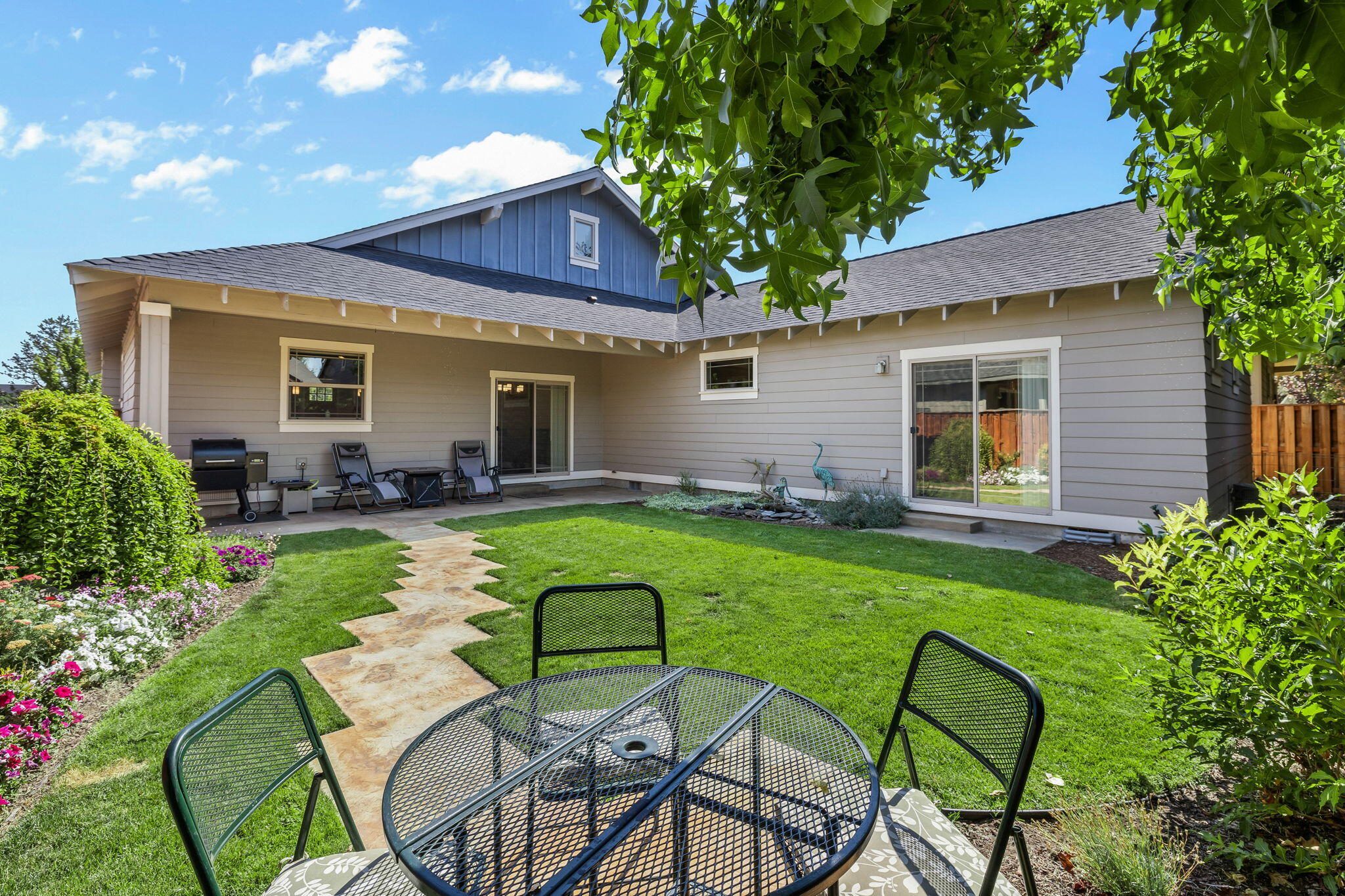 Fieldstone Crossing - Residential