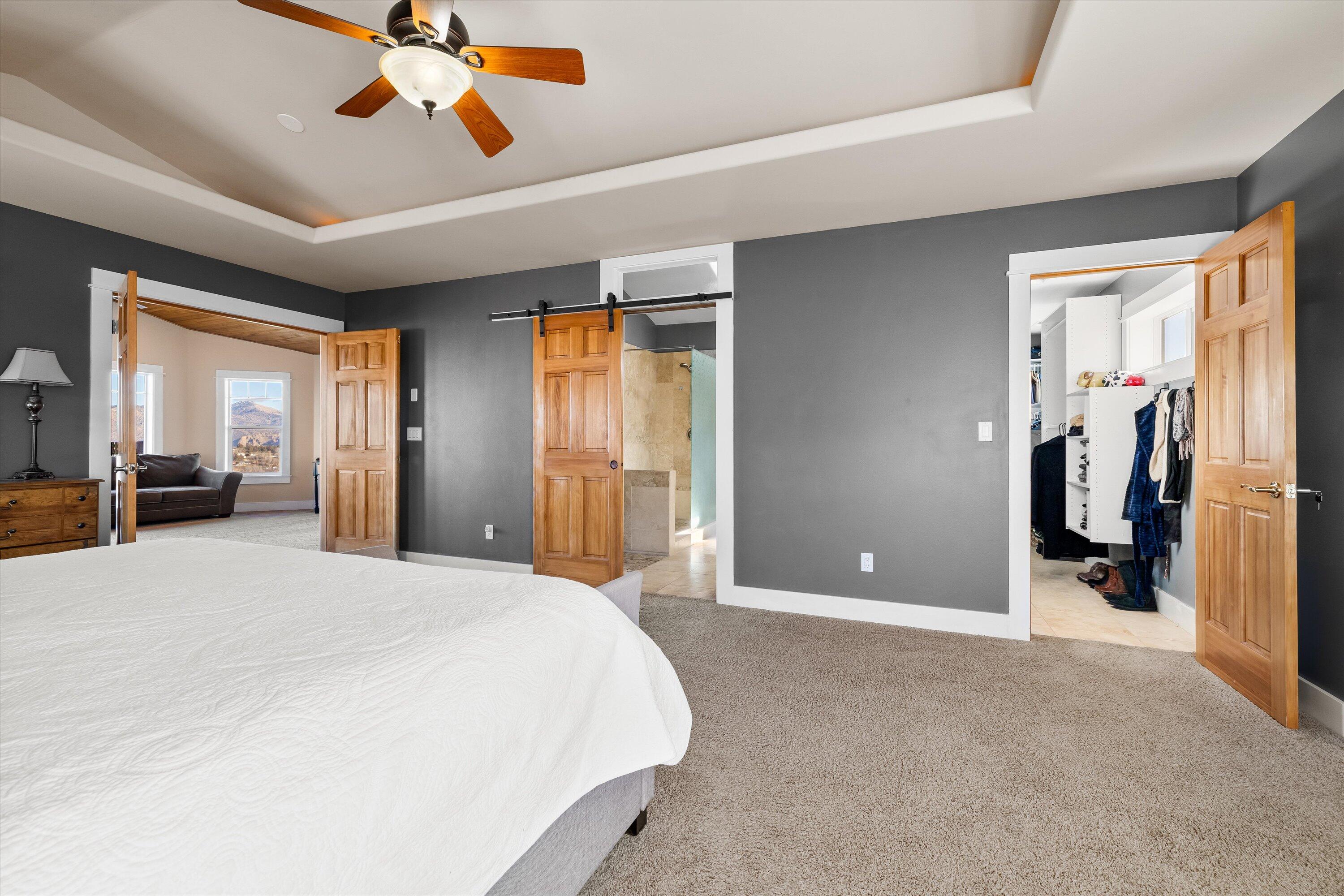 Terrebonne, Oregon 97760, United States, 6 Bedrooms Bedrooms, ,4 BathroomsBathrooms,Residential,Pending,100539