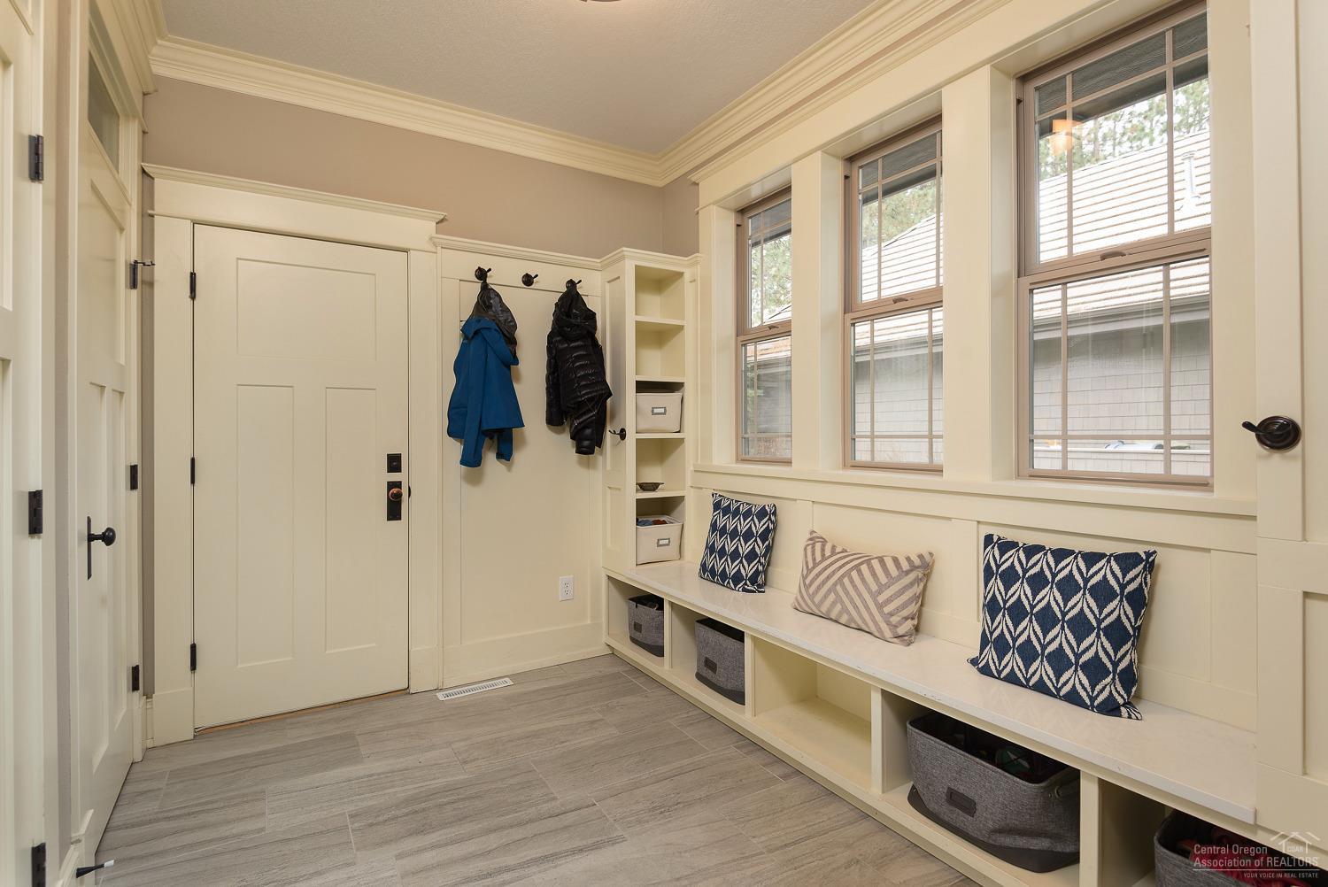 Broken Top - Residential