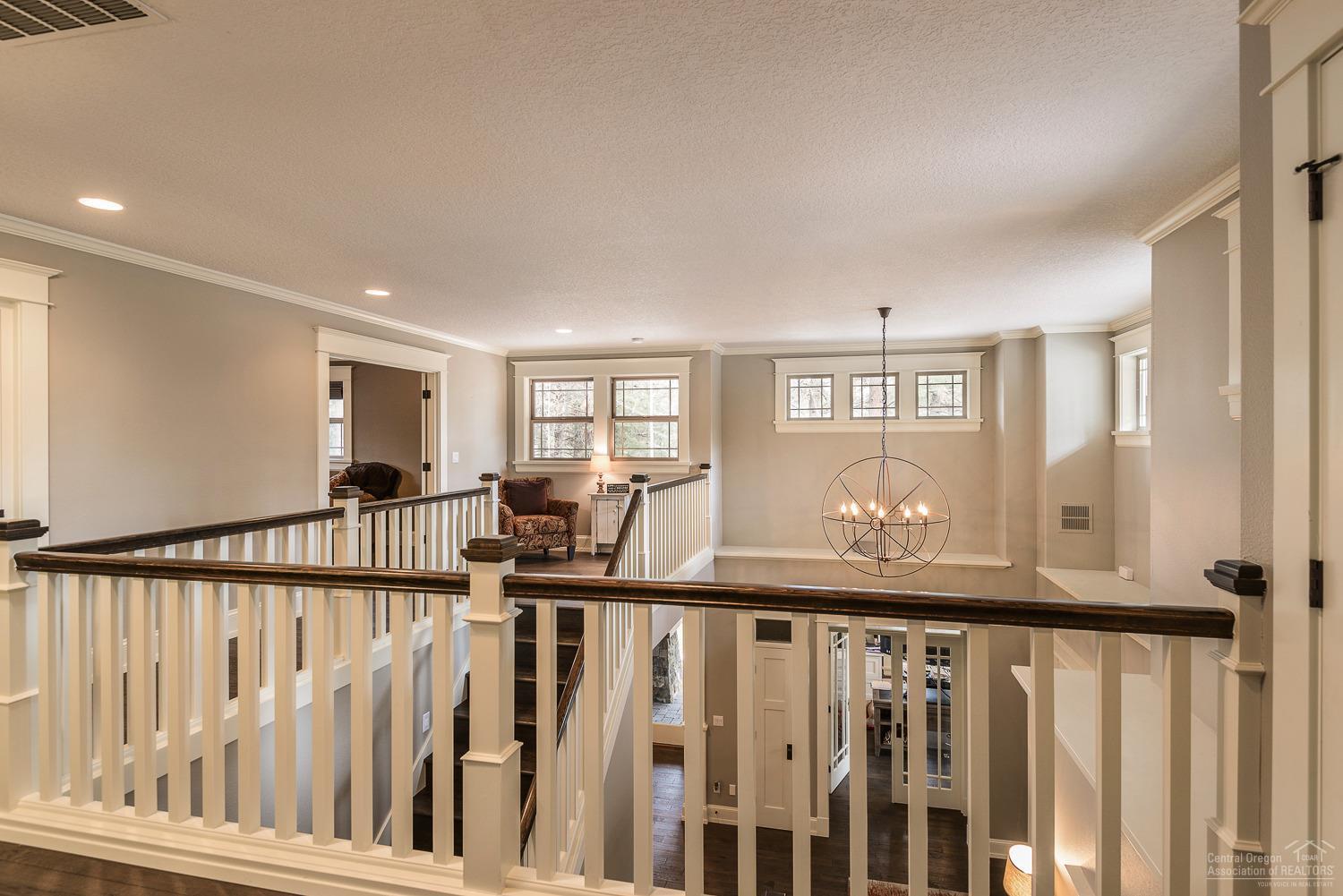 Broken Top - Residential