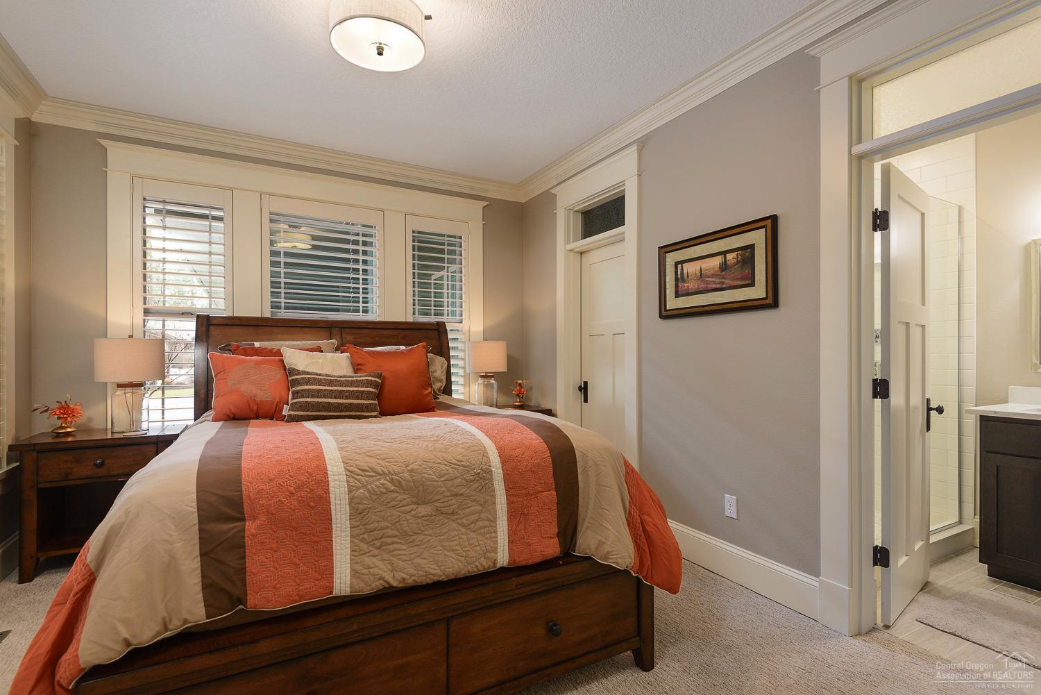 Broken Top - Residential