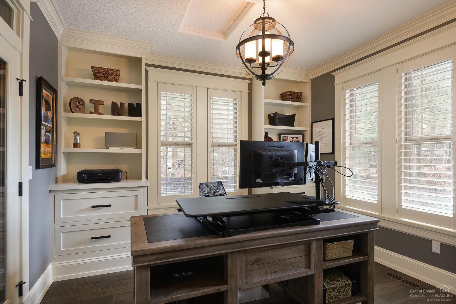 Broken Top - Residential