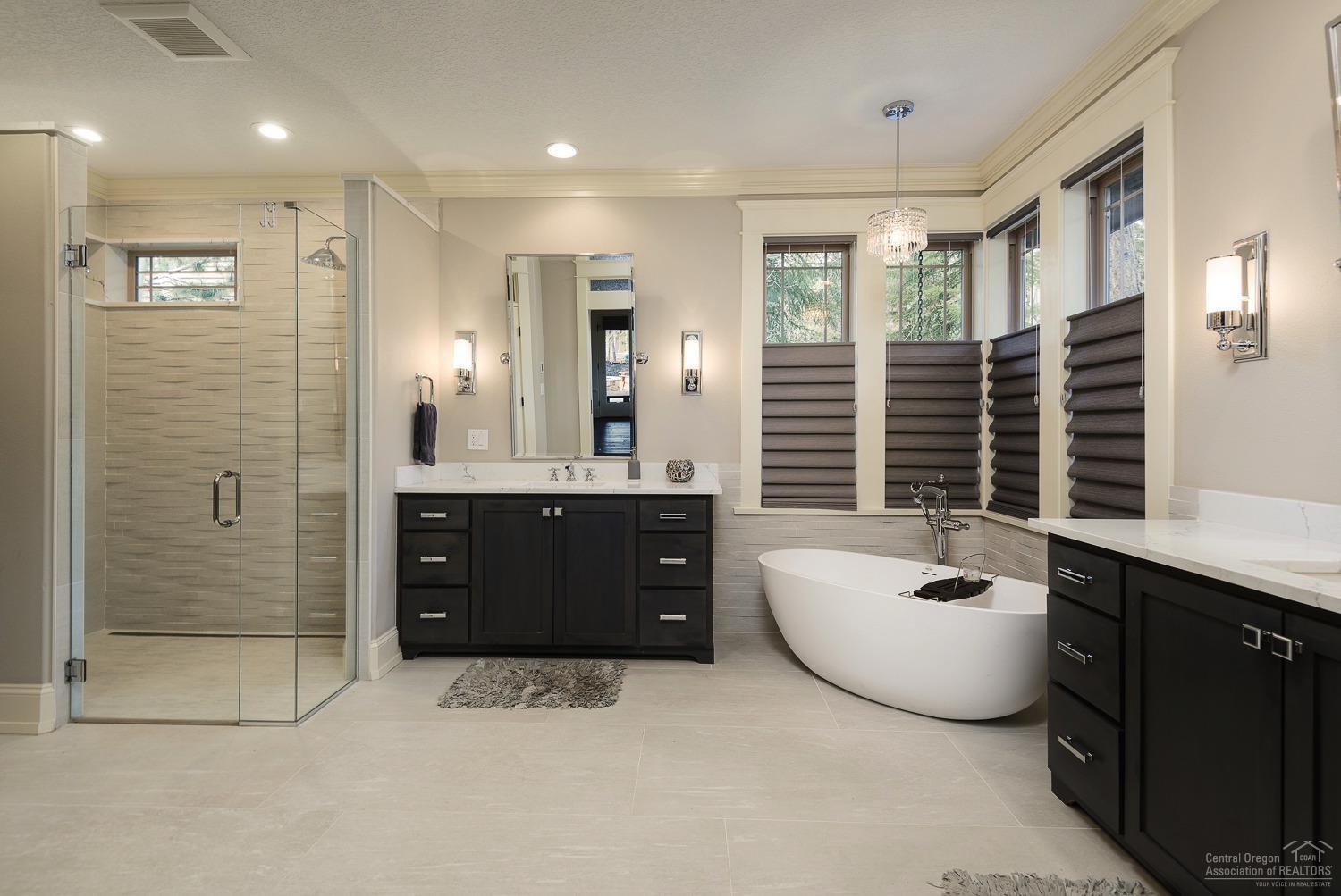 Broken Top - Residential