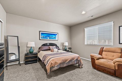 Tiny photo for 2264 College Way, Medford, OR 97504 (MLS # 220217543)