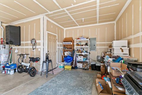 Tiny photo for 2264 College Way, Medford, OR 97504 (MLS # 220217543)