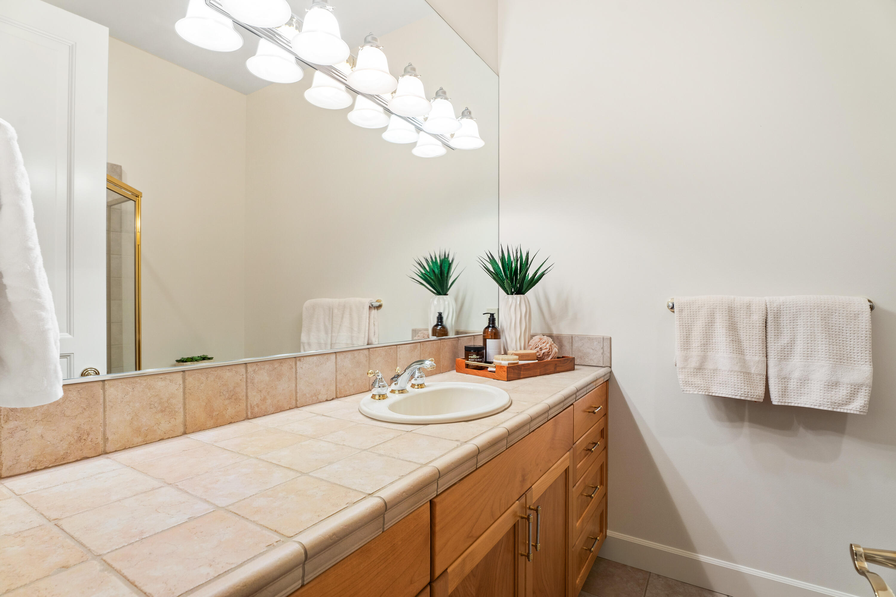 Eagle Crest - Residential