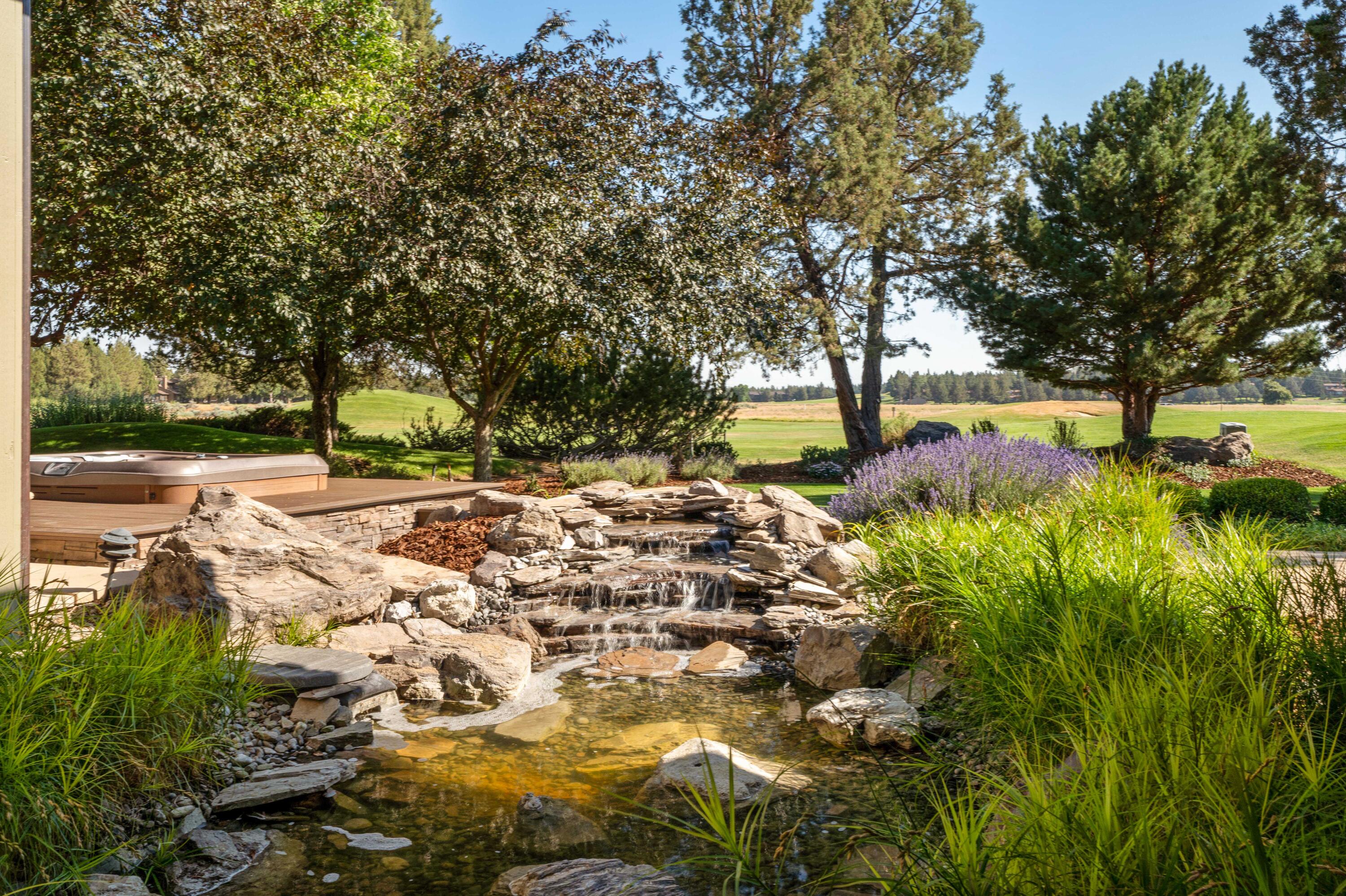 Eagle Crest - Residential