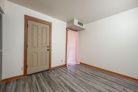 Tiny photo for 18575 SW Century Drive # 636, Bend, OR 97702 (MLS # 220212308)