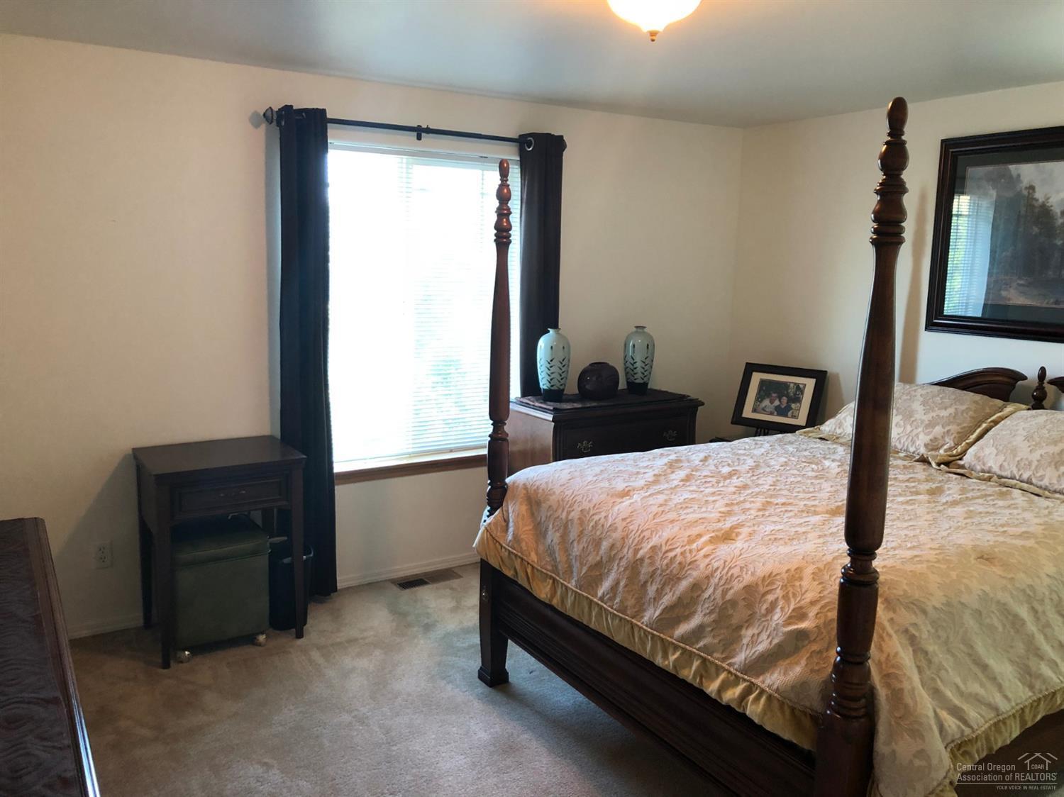 Juniper Glen - Residential