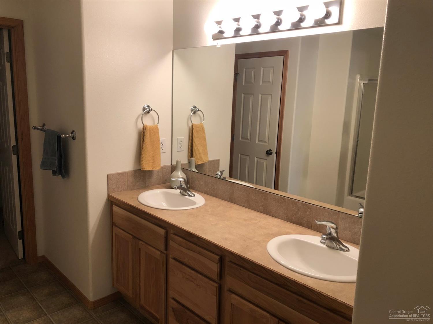 Juniper Glen - Residential