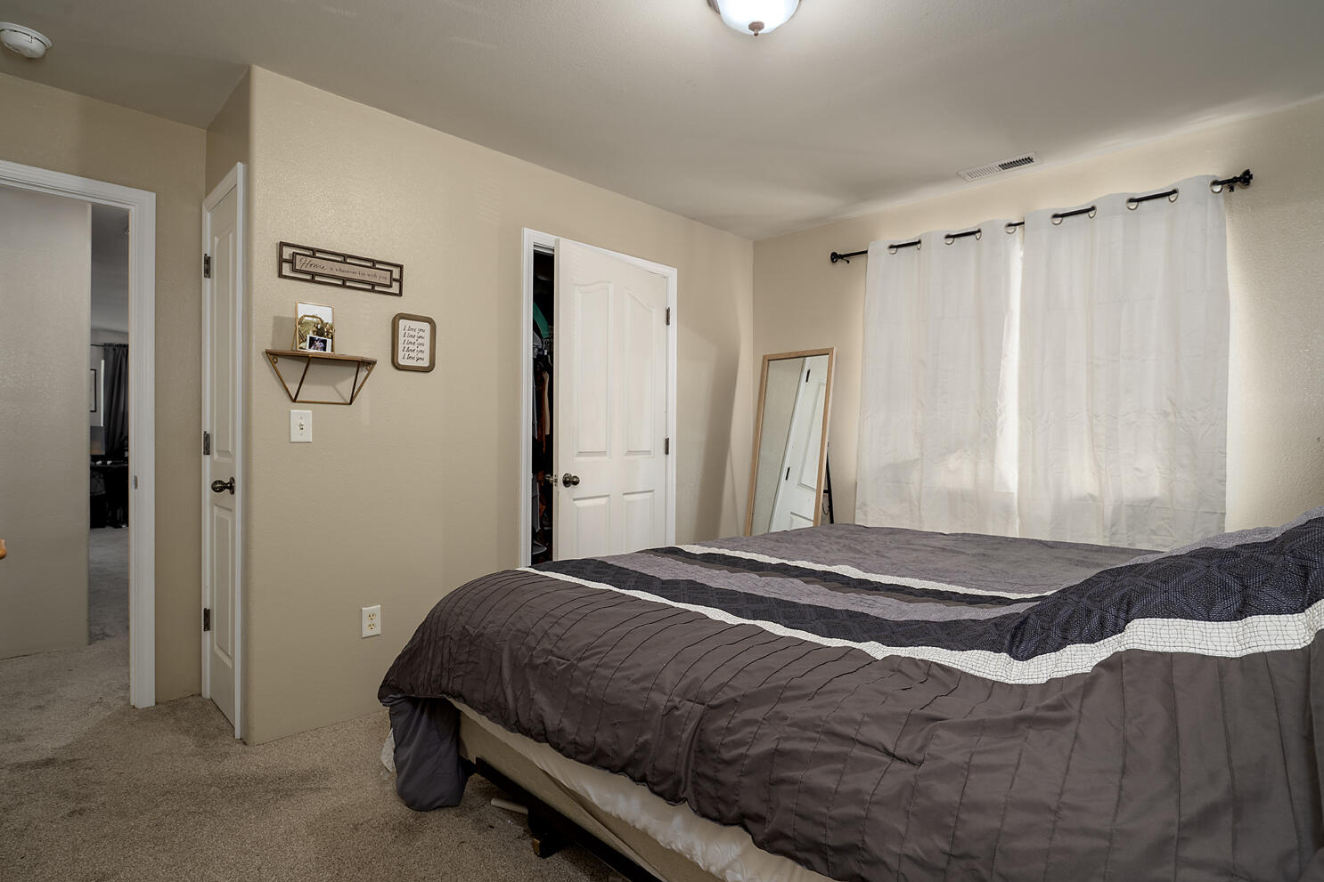 Mountain Gate Village - Residential Income