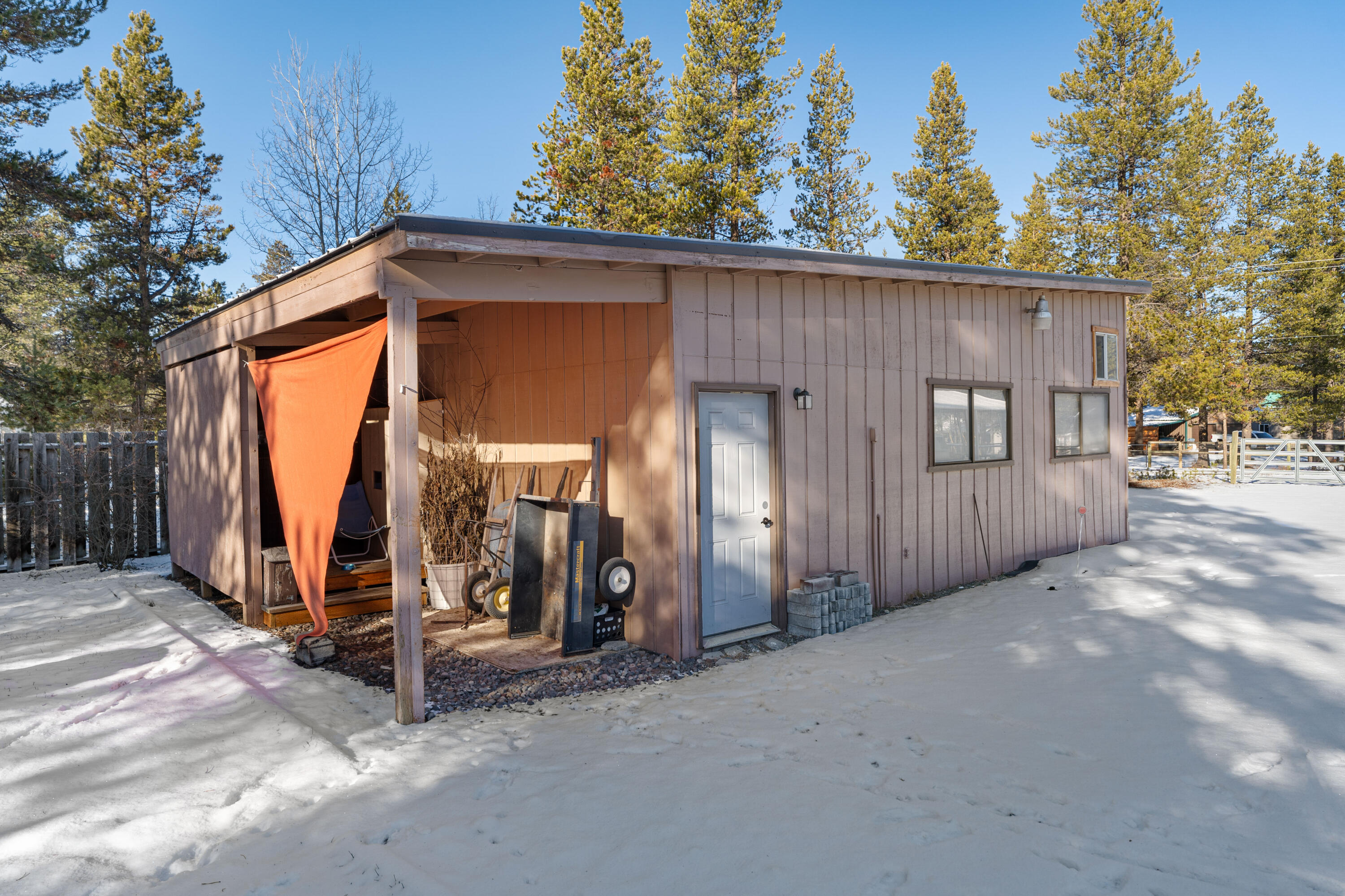 Crane Prairie Est - Residential