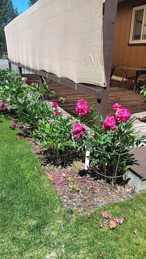 Tiny photo for 53465 Kokanee Lane, La Pine, OR 97739 (MLS # 220213230)