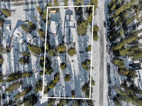 Tiny photo for 53465 Kokanee Lane, La Pine, OR 97739 (MLS # 220213230)