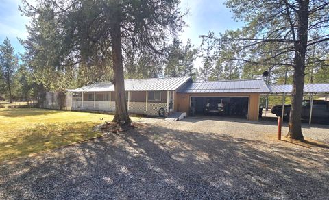 Photo of 53465 Kokanee Lane, La Pine, OR 97739 (MLS # 220213230)