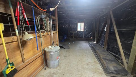 Tiny photo for 53465 Kokanee Lane, La Pine, OR 97739 (MLS # 220213230)