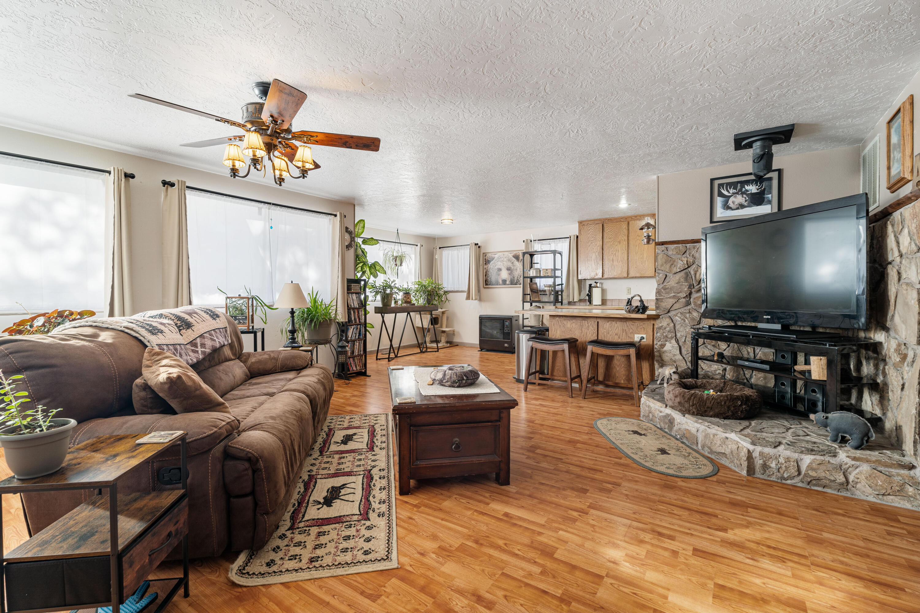 Crane Prairie Est - Residential