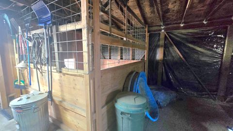 Tiny photo for 53465 Kokanee Lane, La Pine, OR 97739 (MLS # 220213230)