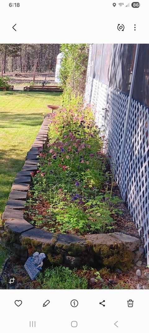 Tiny photo for 53465 Kokanee Lane, La Pine, OR 97739 (MLS # 220213230)