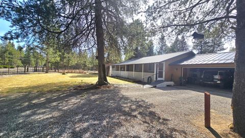 Tiny photo for 53465 Kokanee Lane, La Pine, OR 97739 (MLS # 220213230)