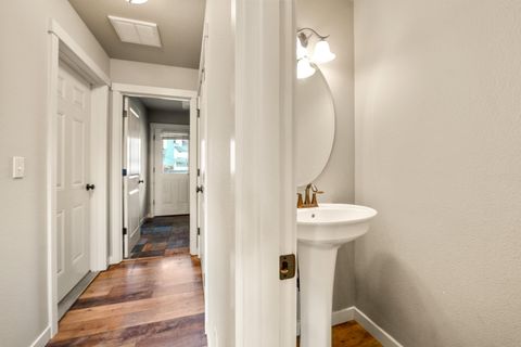 Tiny photo for 413 NW 25th Street, Redmond, OR 97756 (MLS # 220213172)