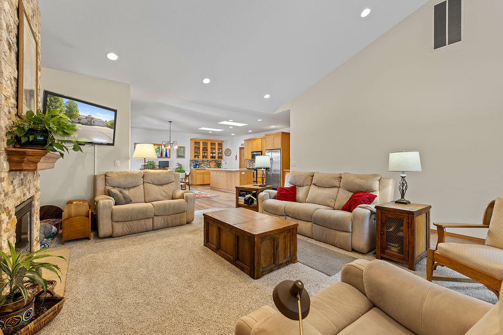 The Cliffs - Residential