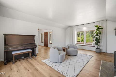 Tiny photo for 21770 Eastmont Drive, Bend, OR 97701 (MLS # 220223249)