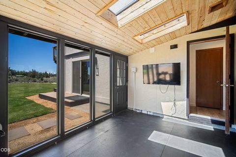 Tiny photo for 21770 Eastmont Drive, Bend, OR 97701 (MLS # 220223249)
