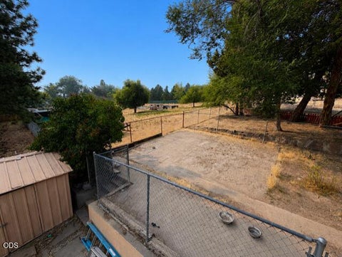 Tiny photo for 2304 Western Street, Klamath Falls, OR 97603 (MLS # 220226862)