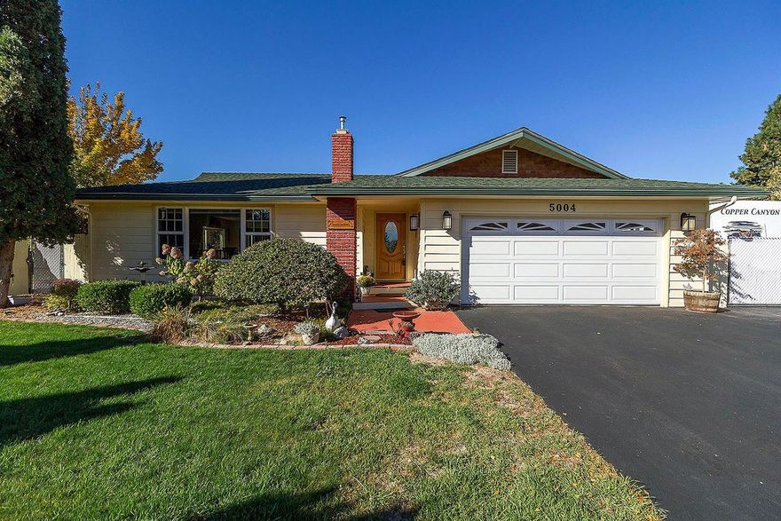 Santa Claus Special - Just Reduced This is not a drive by. Home in excellent condition enhanced by a custom 23'x20' gorgeous family room and huge clean shop 20'x28'that you must see. The home has been upgraded with special features throughout. The rear yard landscaping is amazing and enhanced by a really nice large patio. There is an office/bedroom 16'x15' that can be accessed via the patio area or shop featuring a half bath. The home also features an RV gated parking area measuring 41'x20'. Shop could be used as dance/art studio, baby sitting romper room, workout area. So many extras. Under appraised value. Appraised value by Mr. Ganong was $247.900